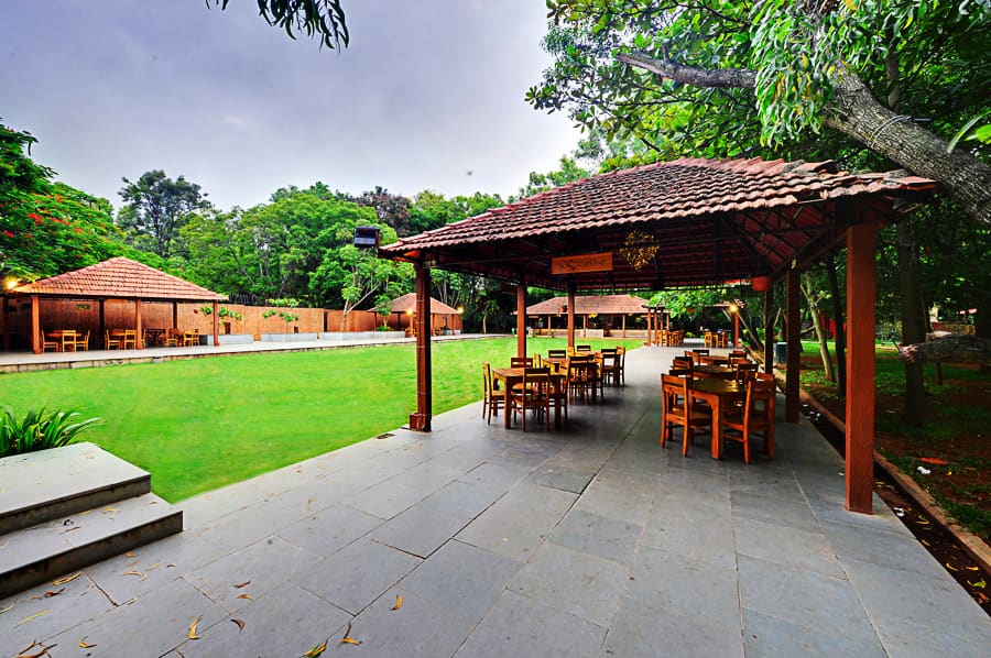 The dining pavilion beside the pool deck
