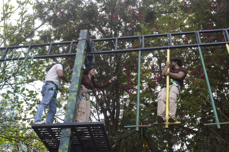 Day outing resort in Electronic city with swimming pool and activities